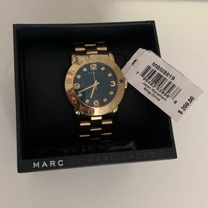 Marc Jacobs MBM8619